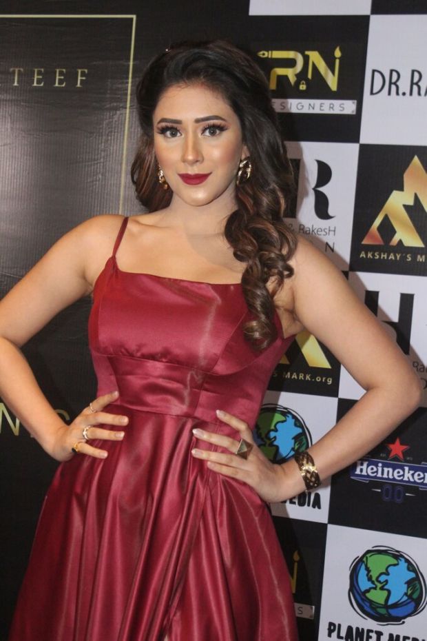 Hiba Nawab Attends The Red Carpet International Iconic Awards Season 7