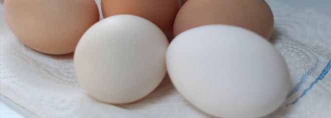 10 Natural Remedies For Wrinkles Around Eyes