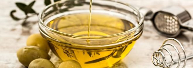 10 Natural Remedies For Wrinkles Around Eyes