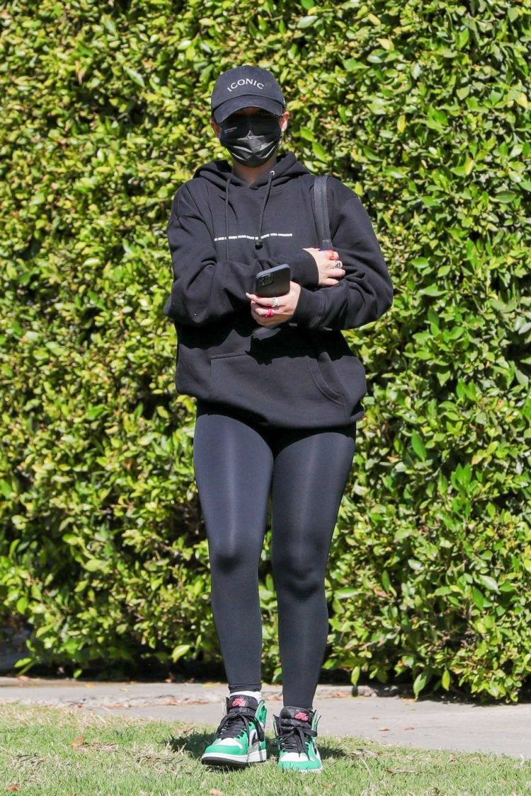 Addison Rae Candids In Black Tights Heading To Pilates Class In West Hollywood