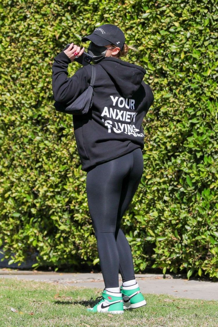 Addison Rae Candids In Black Tights Heading To Pilates Class In West Hollywood