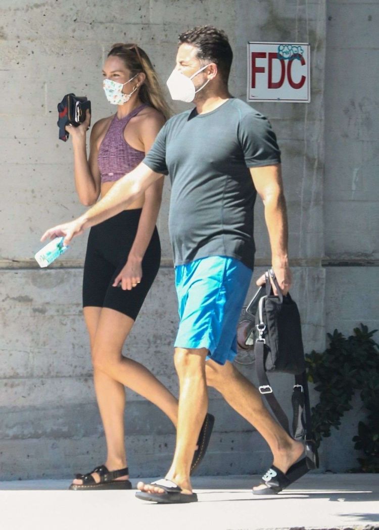 Candice Swanepoel Takes A Sunny Day Stroll In South Florida