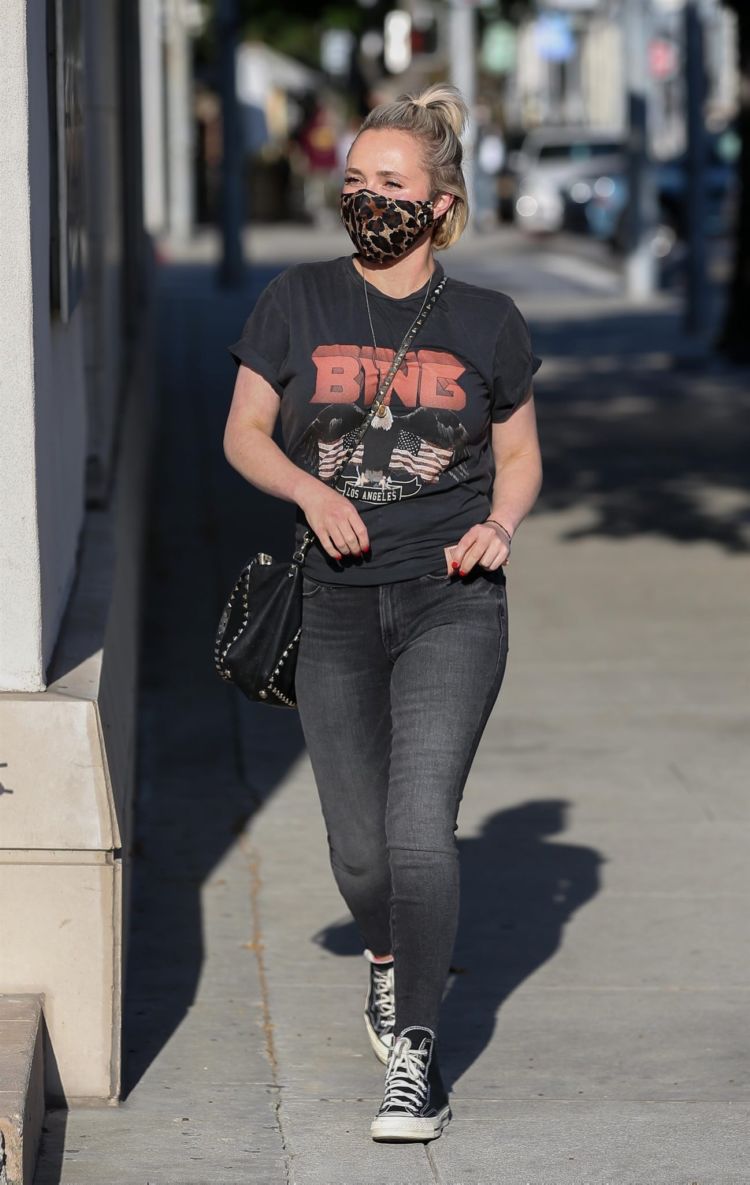 Hayden Panettiere Candids In Jeans Out In Beverly Hills