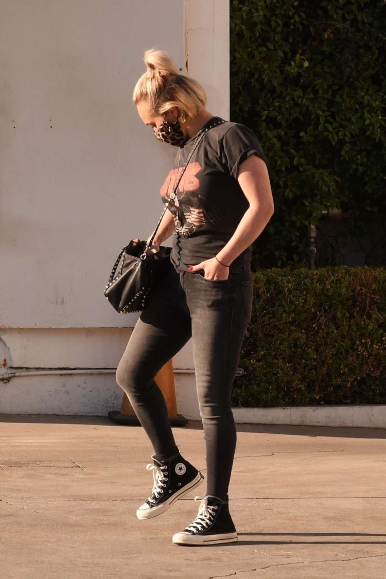 Hayden Panettiere Candids In Jeans Out In Beverly Hills