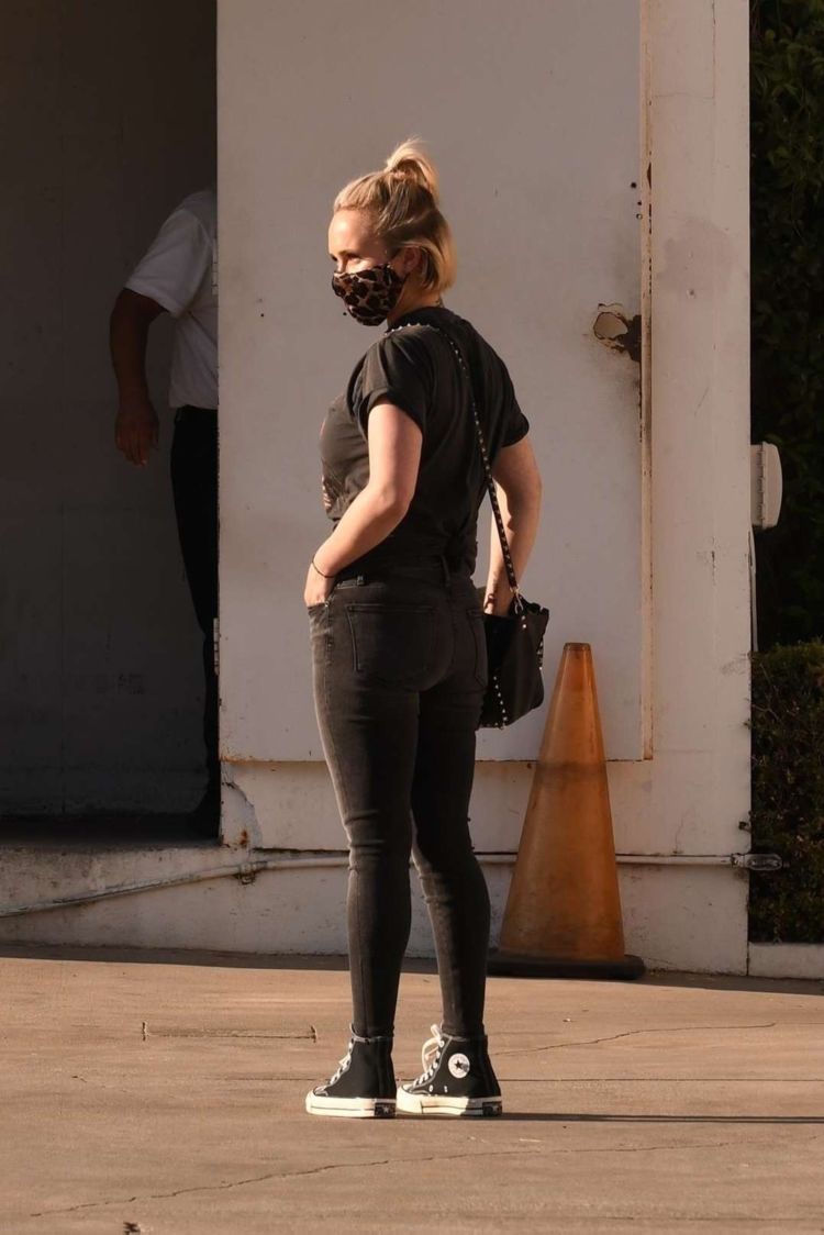 Hayden Panettiere Candids In Jeans Out In Beverly Hills