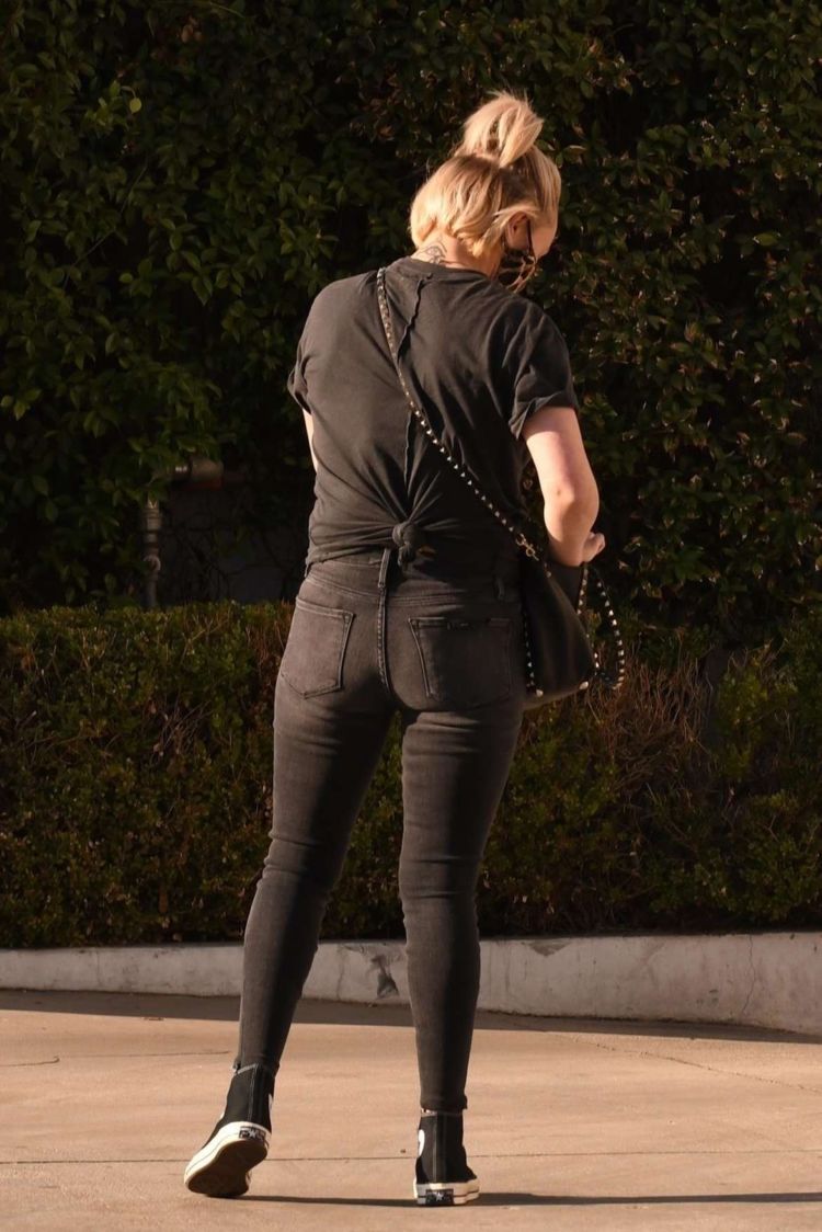 Hayden Panettiere Candids In Jeans Out In Beverly Hills