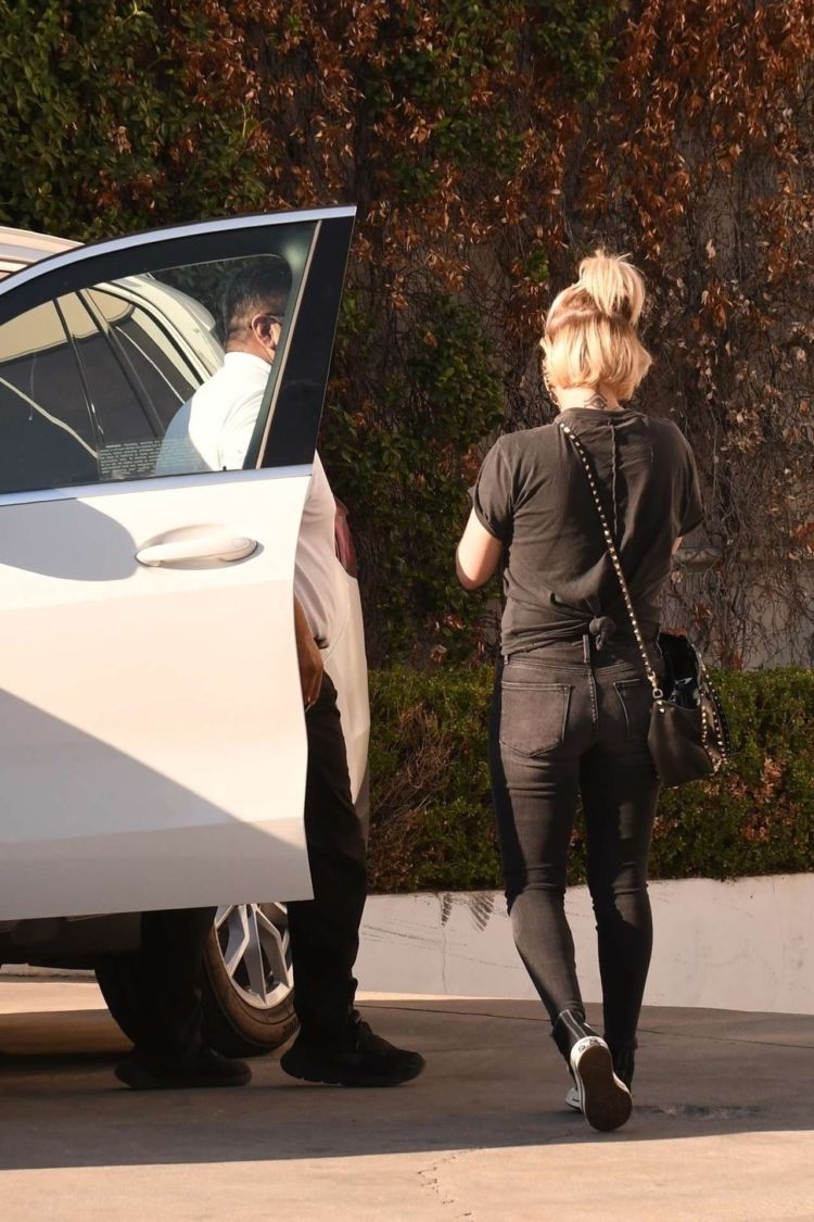 Hayden Panettiere Candids In Jeans Out In Beverly Hills