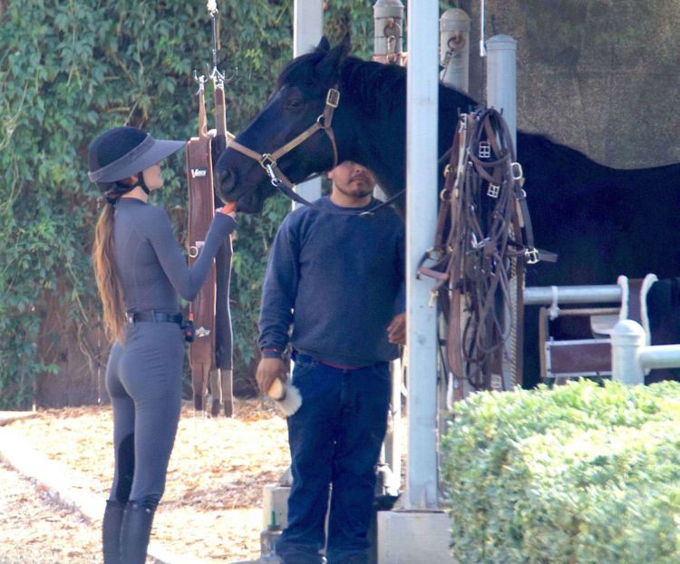 Kendall Jenner Riding A Horse In A Jumpsuit In Malibu