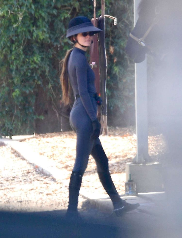 Kendall Jenner Riding A Horse In A Jumpsuit In Malibu
