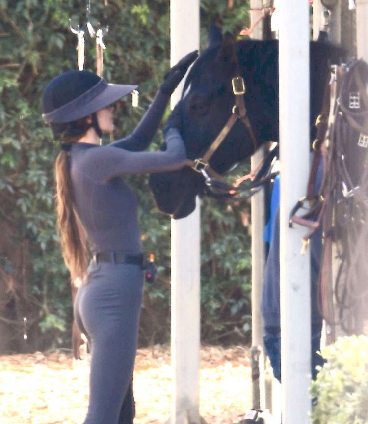 Kendall Jenner Riding A Horse In A Jumpsuit In Malibu