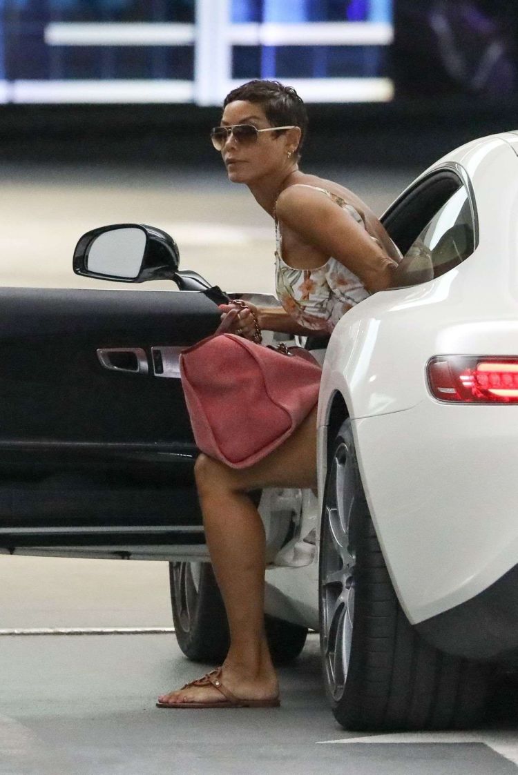 Nicole Murphy Spotted In The Parking Lot At Soho House
