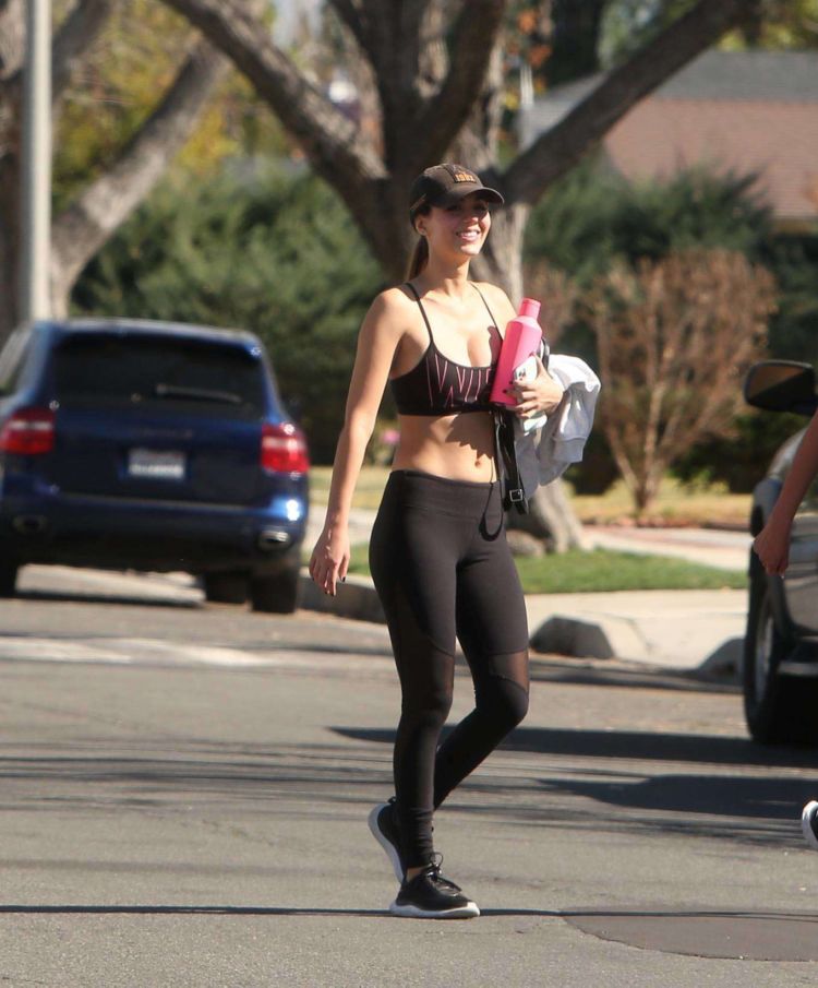 Victoria Justice Spotted In Sporty Outfit After Having A Training Session