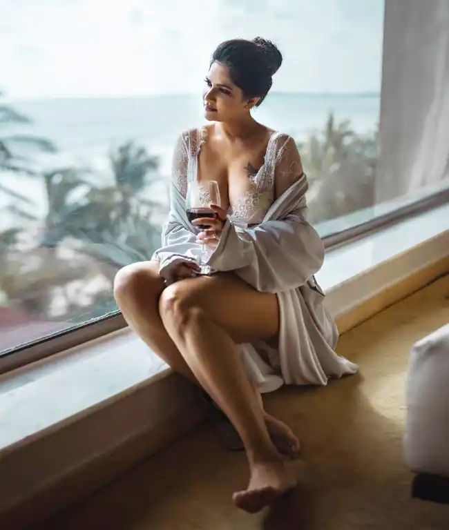 80 Hottest Pictures Of Actress Aabha Paul