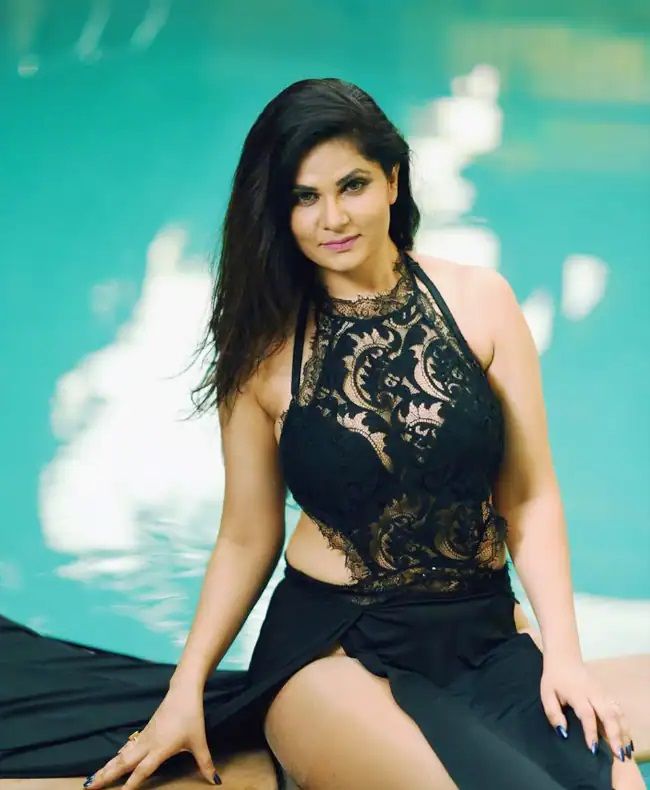 80 Hottest Pictures Of Actress Aabha Paul