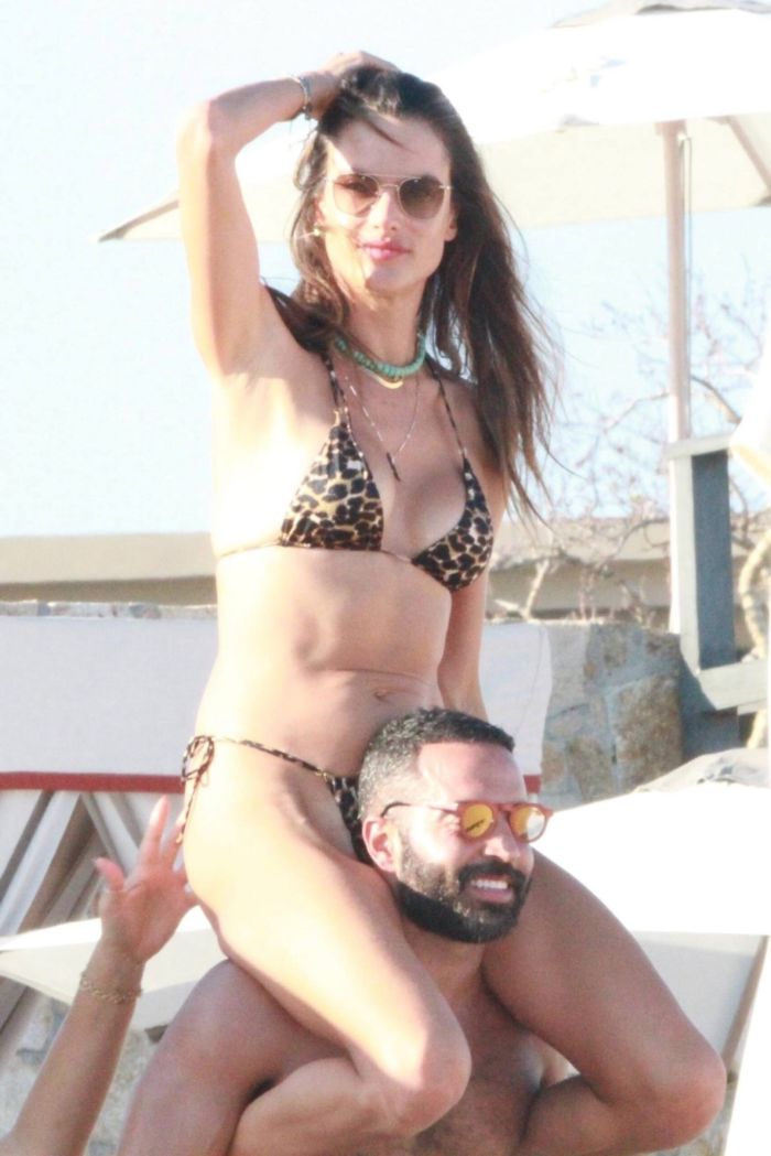 Alessandra Ambrosio Enjoying In Bikini At Cabo San Lucas
