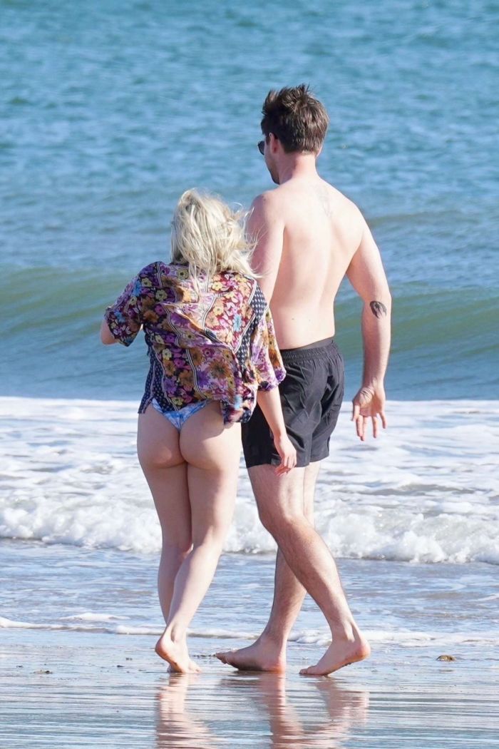 Ariel Winter Candids In Bikini At The Beach In Santa Barbara