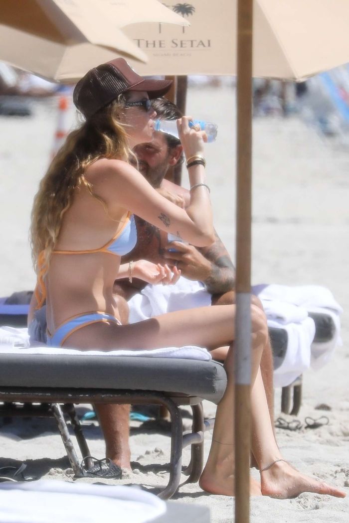 Behati Prinsloo Enjoying A Beach Day In Bikini At Miami Beach