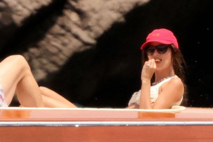 Emily Ratajkowski In A White Bikini On A Boat In Italy