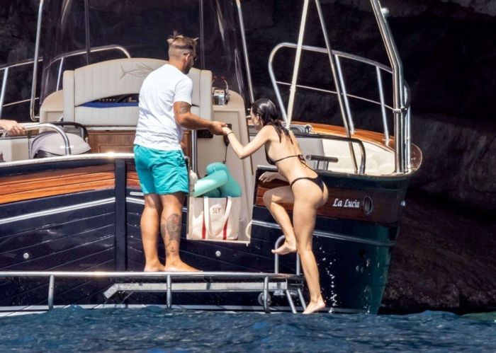 Emily Ratajkowski In A Black Bikini On A Yacht In Italy