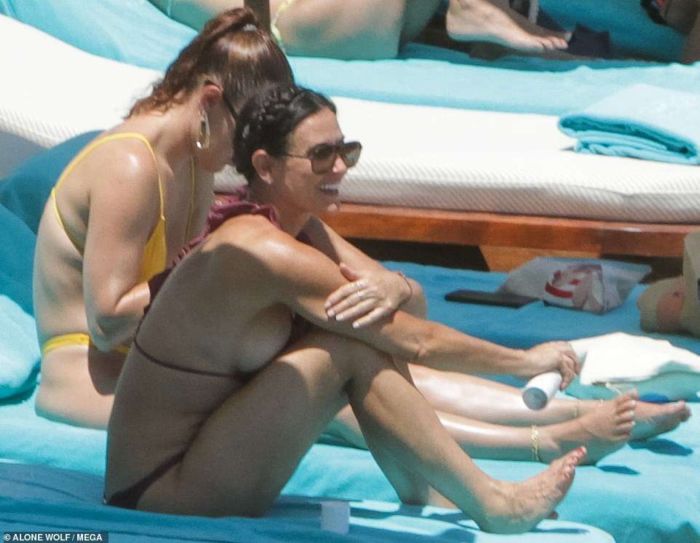Rumer Willis And Demi Moore Tanning At A Beach In Mykonos