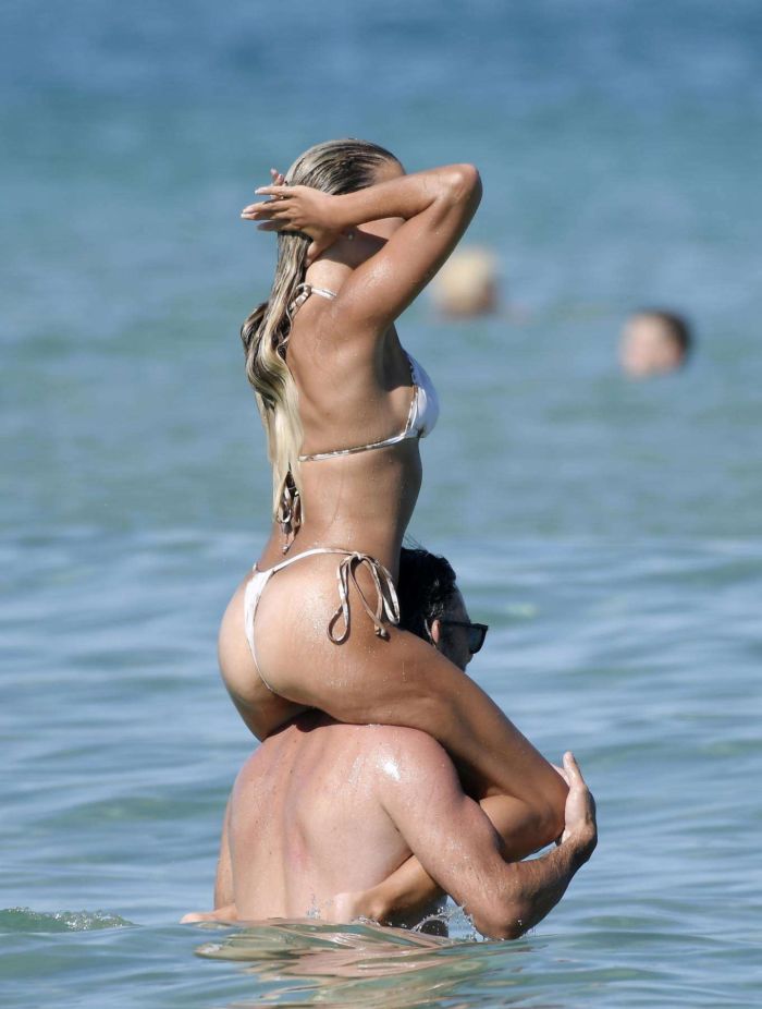 Sylvie Meis On A Bikini Vacation With Husband At The Beach In Saint Tropez