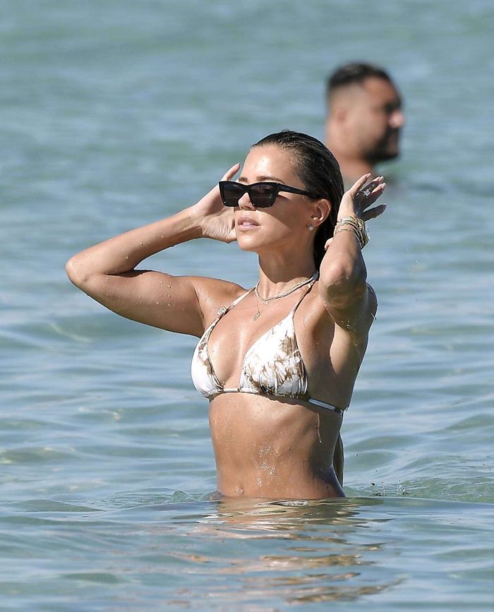 Sylvie Meis On A Bikini Vacation With Husband At The Beach In Saint Tropez